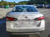 2020 Nissan VERSA фото