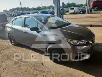2020 Nissan VERSA фото