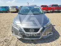 2020 Nissan VERSA фото