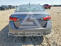 2020 Nissan VERSA фото