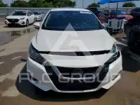 2020 Nissan VERSA фото