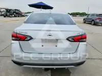 2020 Nissan VERSA photo