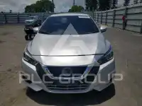 2020 Nissan VERSA фото