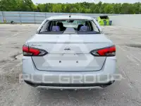 2020 Nissan VERSA фото