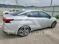 2020 Nissan VERSA фото