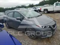 2020 Nissan VERSA photo