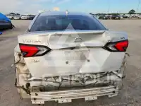 2020 Nissan VERSA photo