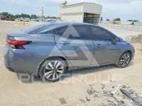 2020 Nissan VERSA фото