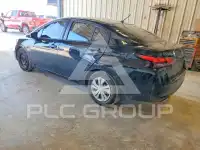 2020 Nissan VERSA фото
