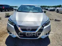 2020 Nissan VERSA photo
