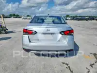 2020 Nissan VERSA фото