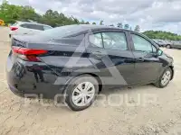 2020 Nissan VERSA фото