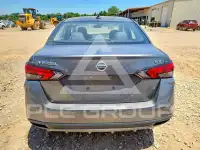 2020 Nissan VERSA фото