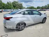 2020 Nissan VERSA фото