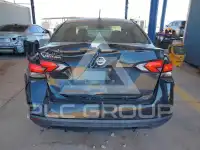 2020 Nissan VERSA фото