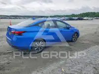 2020 Nissan VERSA фото