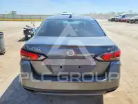 2020 Nissan VERSA фото