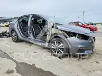 2020 Nissan VERSA photo