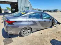2020 Nissan VERSA фото