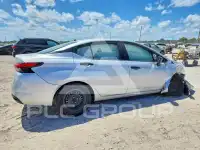 2020 Nissan VERSA photo