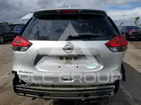 2020 Nissan ROGUE photo