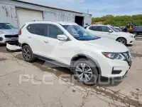 2020 Nissan ROGUE photo