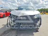2020 Nissan ROGUE photo