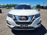 2020 Nissan ROGUE photo