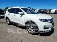 2020 Nissan ROGUE photo
