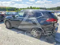 2020 Nissan ROGUE photo
