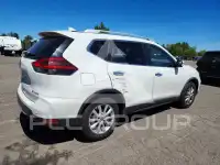 2020 Nissan ROGUE photo