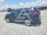2020 Nissan ROGUE photo