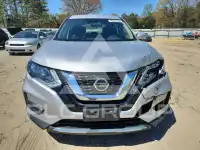 2020 Nissan ROGUE photo
