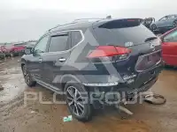 2020 Nissan ROGUE photo