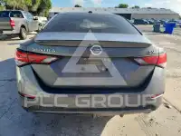 2020 Nissan SENTRA фото