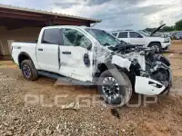 2020 Nissan TITAN фото