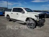 2020 Nissan TITAN фото