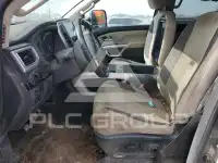 2020 Nissan TITAN фото