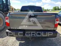 2020 Nissan TITAN фото