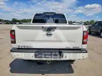 2020 Nissan TITAN фото