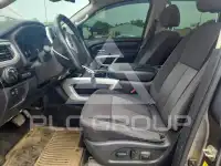 2020 Nissan TITAN photo