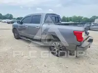 2020 Nissan TITAN photo