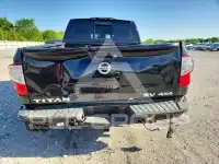 2020 Nissan TITAN фото