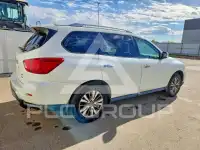 2020 Nissan PATHFINDER photo