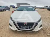 2020 Nissan ALTIMA photo