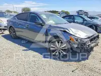 2020 Nissan ALTIMA photo