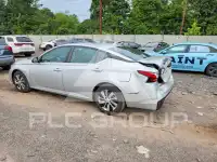 2020 Nissan ALTIMA photo