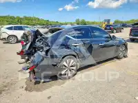 2020 Nissan ALTIMA photo