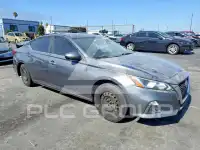 2020 Nissan ALTIMA photo