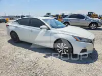 2020 Nissan ALTIMA photo